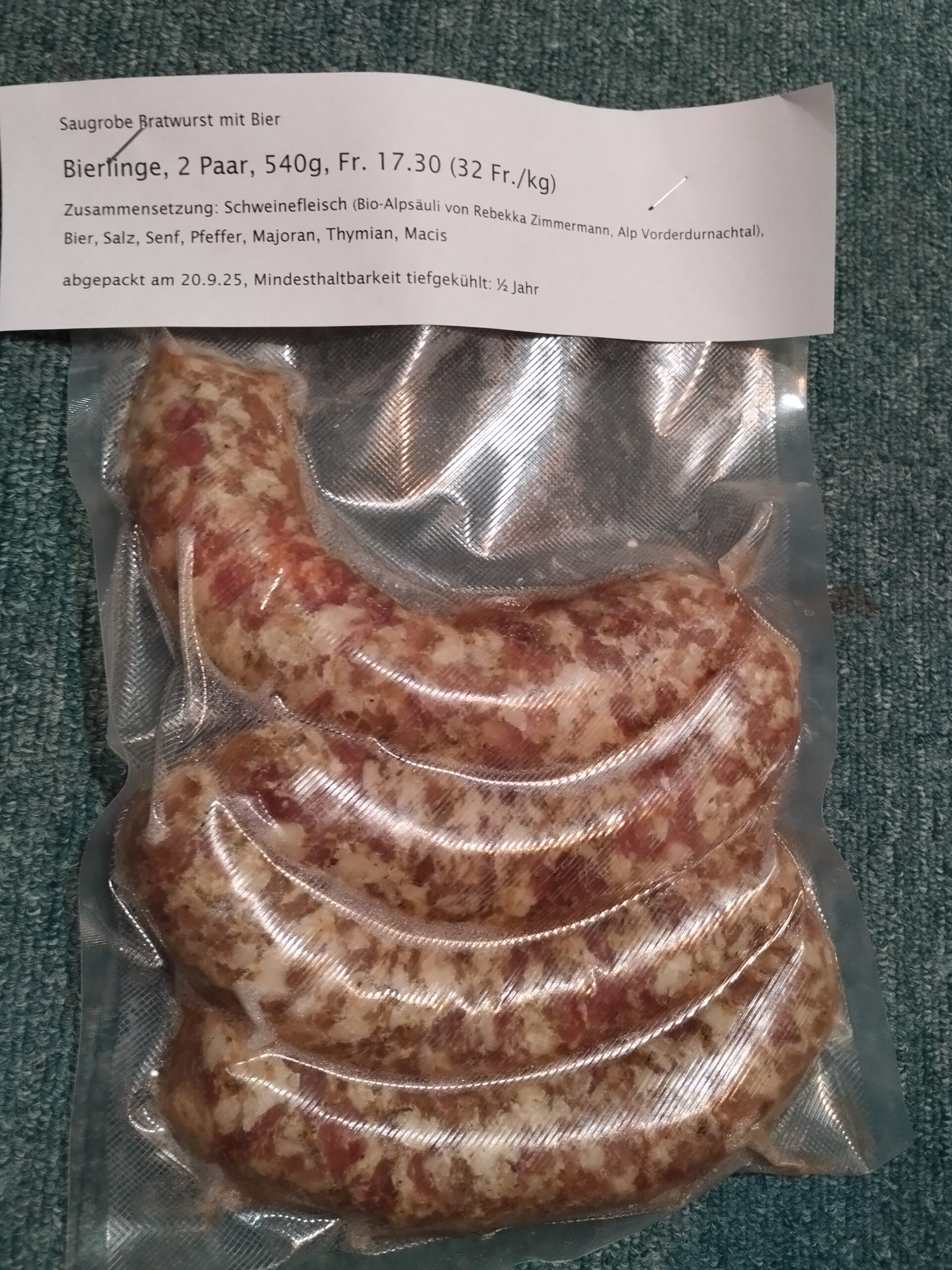Bierling, grobe Schweinsbratwurst mit Bier, 1 oder 2 Paar (Preis nach Gewicht)